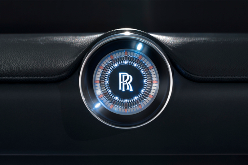 Illustration for article titled The Rolls-Royce 103EX Is A Bizarre Retro Gaze Into A Square-Wheeled Future